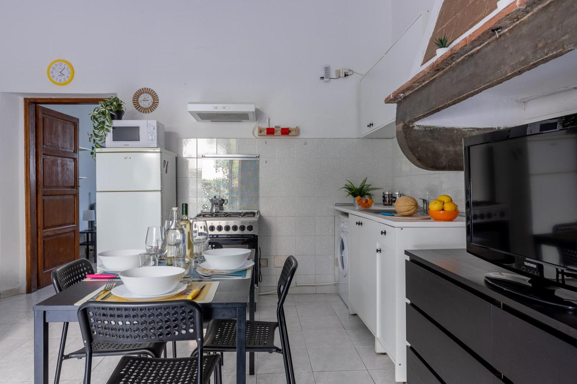 Pisa Bright Apartment Near The Airport Exteriör bild